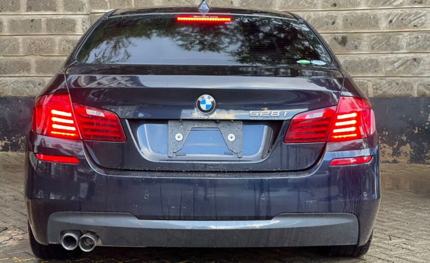 2016 BMW 528i Msport