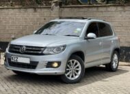 2013 Volkswagen Tiguan 2.0T R-LINE