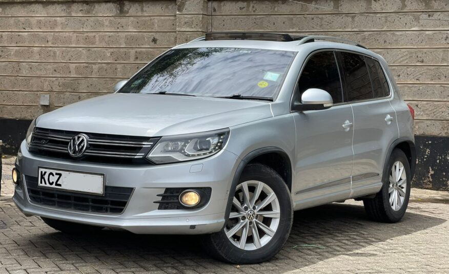 2013 Volkswagen Tiguan 2.0T R-LINE