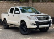 2015 Toyota Hilux Invicible