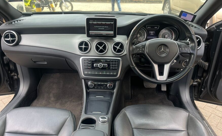 2014 Mercedes-Benz GLA250