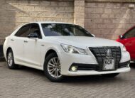 2013 Toyota Crown Royal