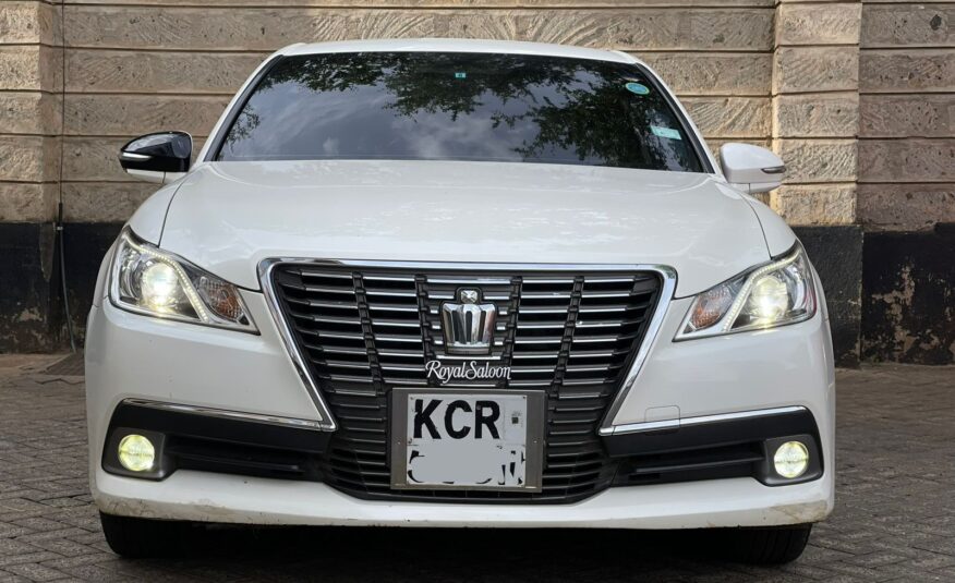 2013 Toyota Crown Royal