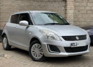 2015 Suzuki Swift Silver