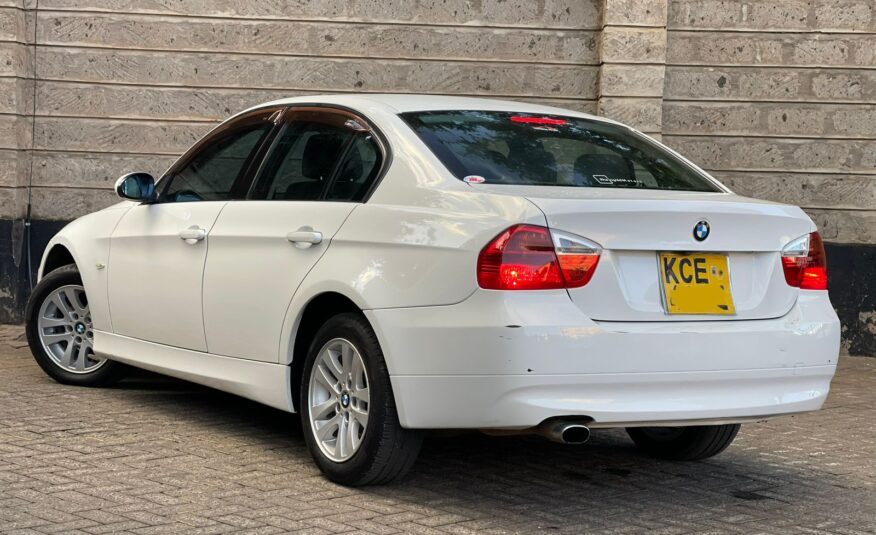 2008 BMW 320i