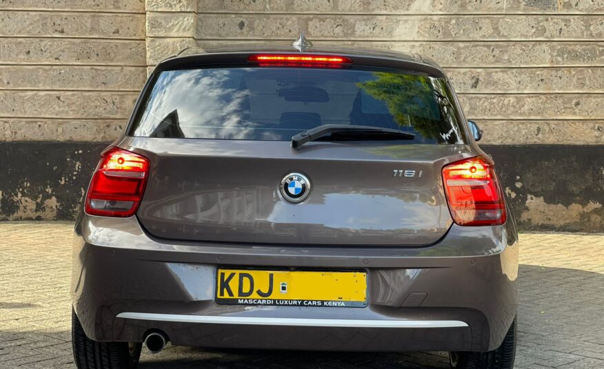 2016 BMW 116i