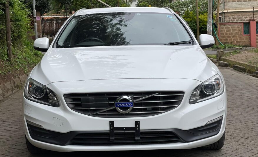 2015 Volvo V60 T4