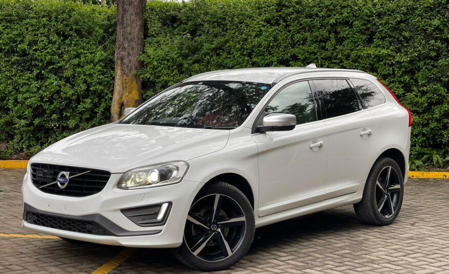 2016 Volvo XC60 R-Line T6