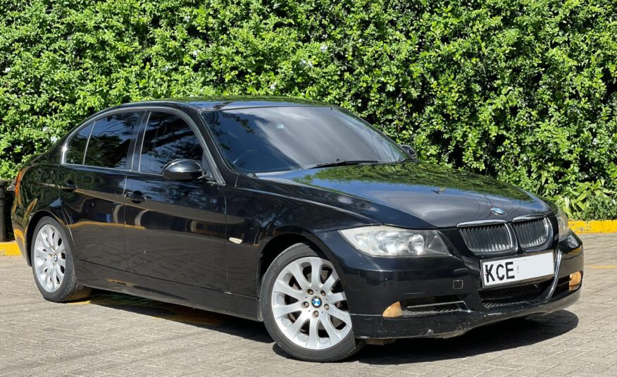 2009 BMW 323i