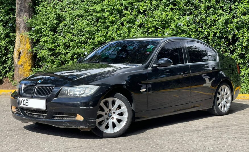2009 BMW 323i
