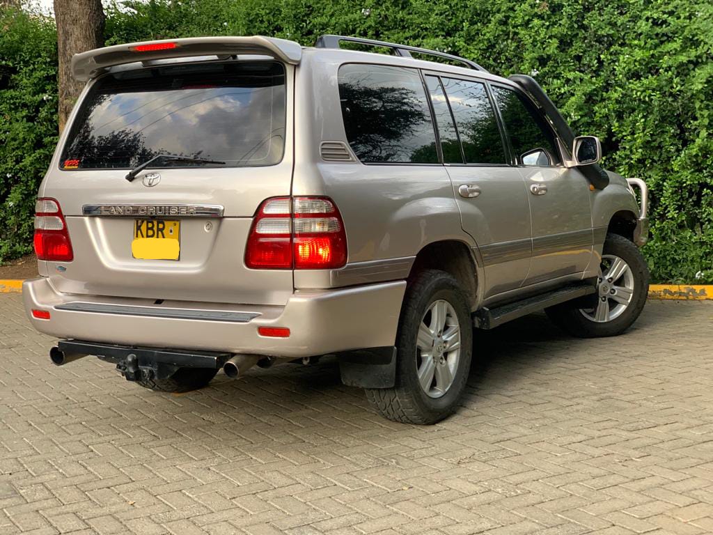 2005 Toyota Land Cruiser Amazon 100 Series