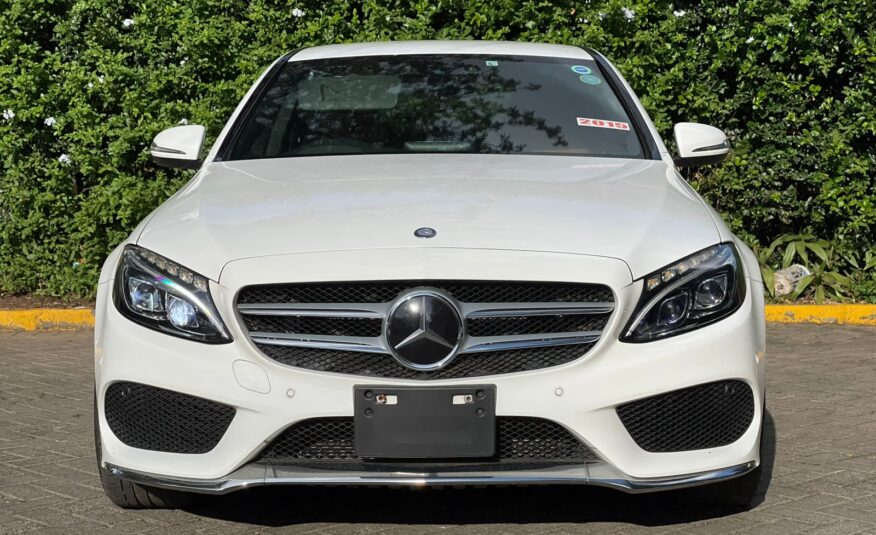 2015 Mercedes-Benz C200