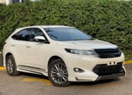 2017 Toyota Harrier (Panoramic Sunroof)