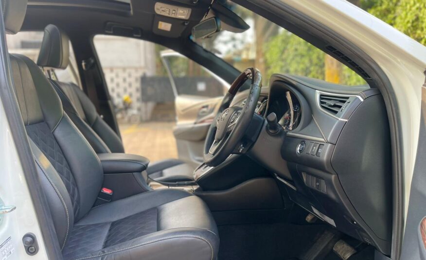 2017 Toyota Harrier (Panoramic Sunroof)