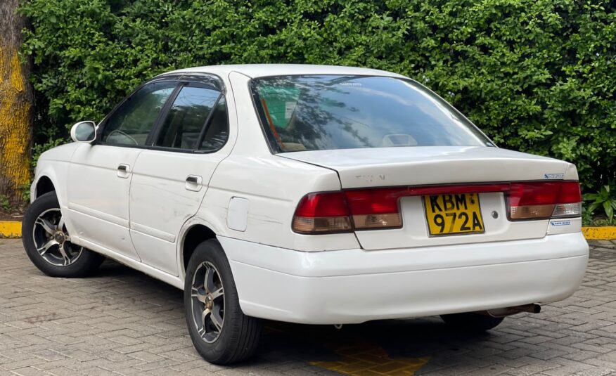 2003 Nissan Sunny B15