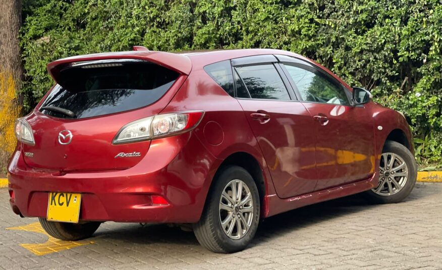 2012 Mazda Axela