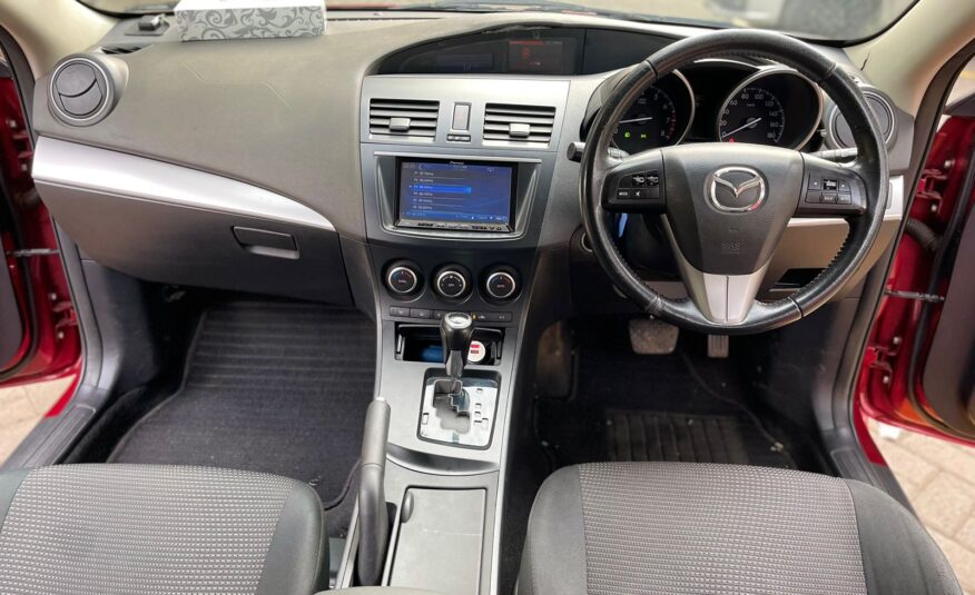 2012 Mazda Axela