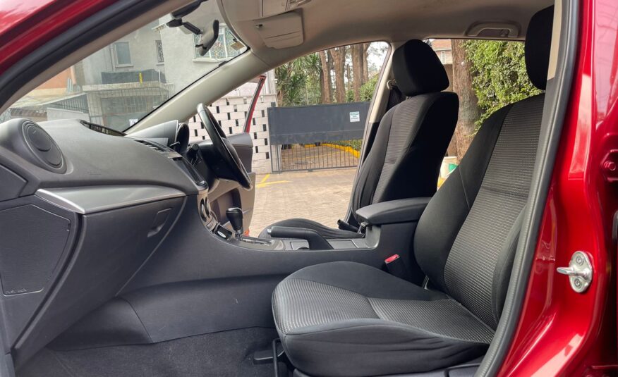 2012 Mazda Axela