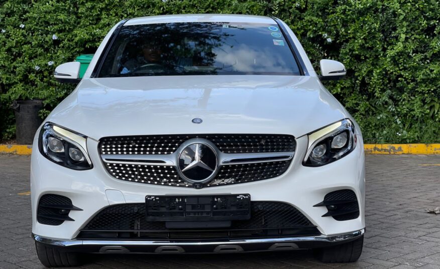 2017 Mercedes Benz GLC250 AMG Line