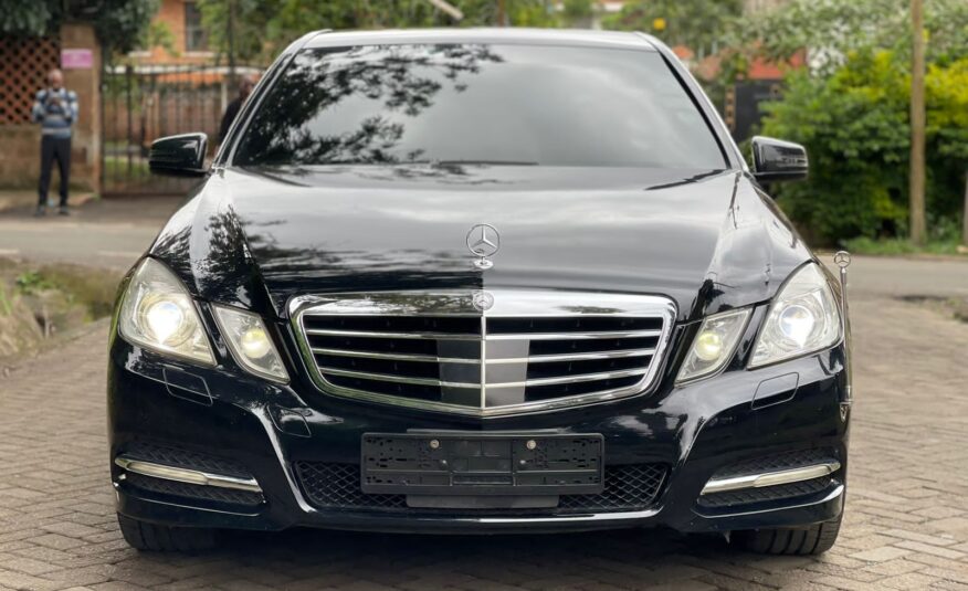 2013 Mercedes Benz  E300