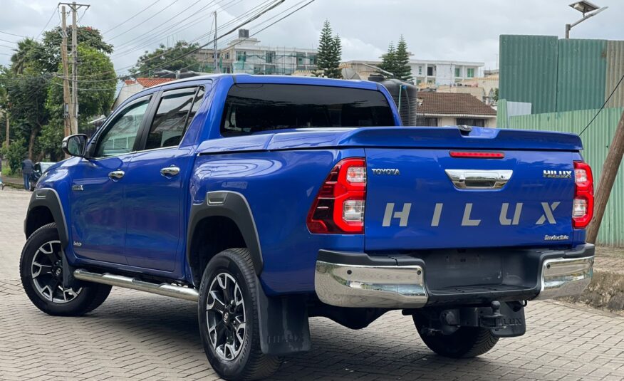 2017 Toyota Hilux INVINCIBLE