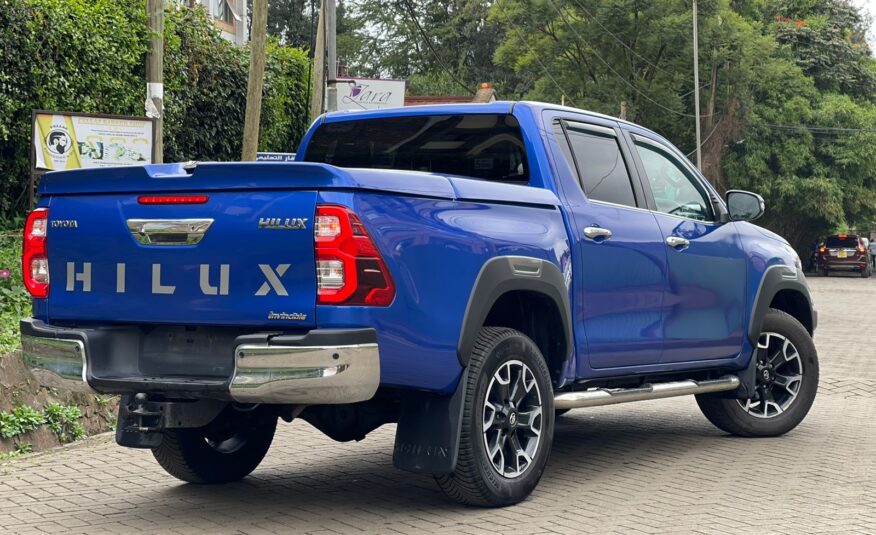 2017 Toyota Hilux INVINCIBLE