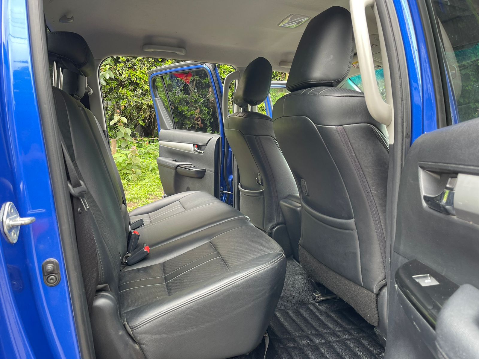 2017 Toyota Hilux INVINCIBLE