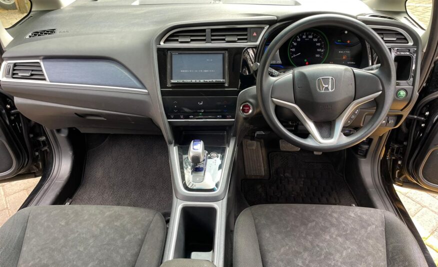 2016 Honda Fit Shuttle