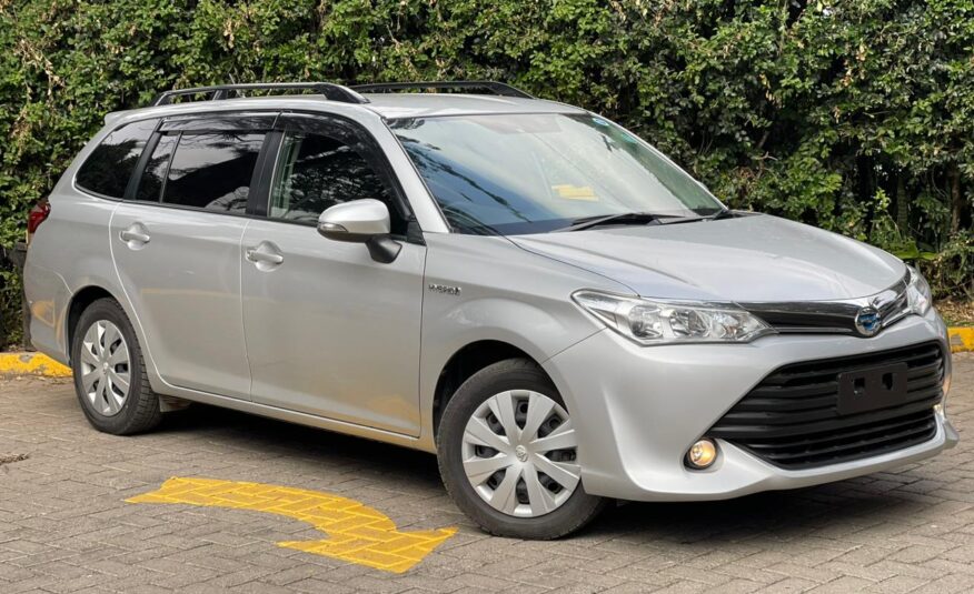 2016 Toyota Fielder