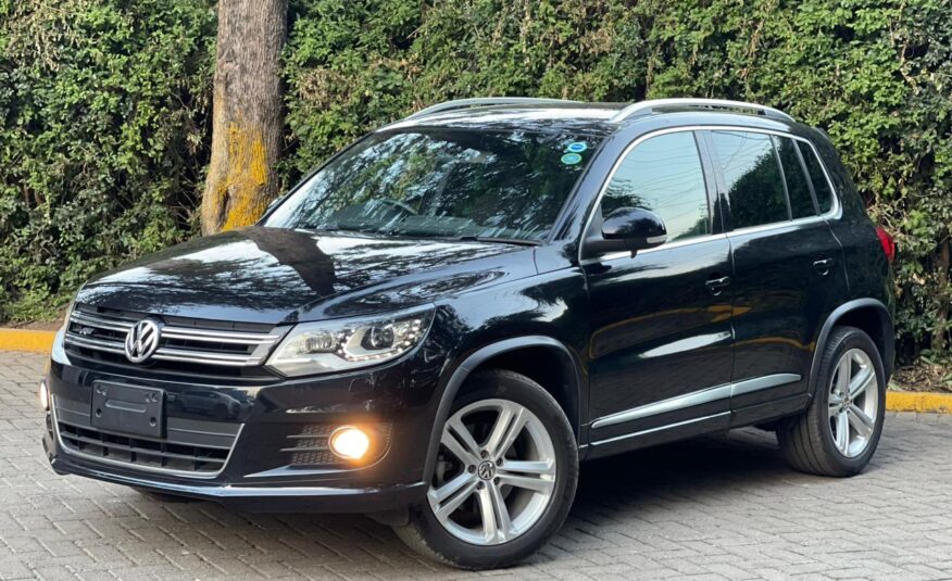 2016 Volkswagen Tiguan 2.0T R-LINE