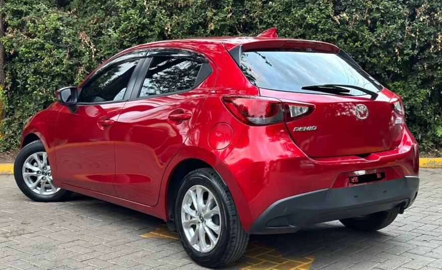 2016 Mazda Demio