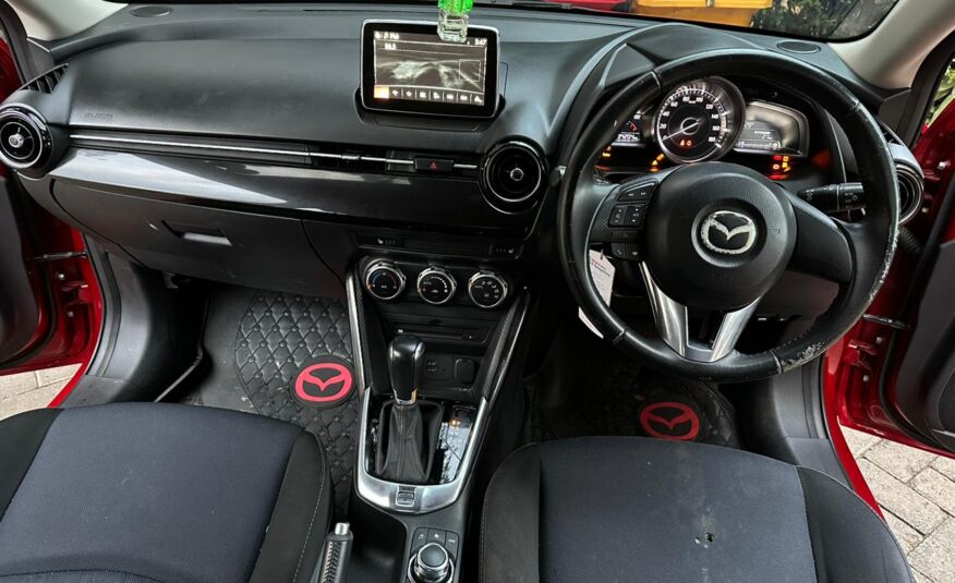 2016 Mazda Demio