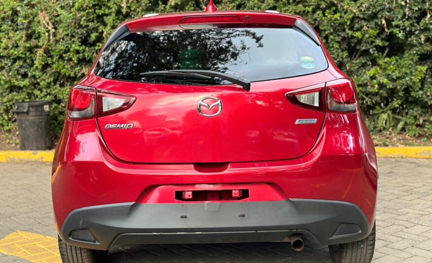 2016 Mazda Demio