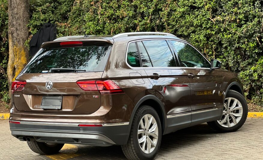 2017 Volkswagen Tiguan Highline 1.4T