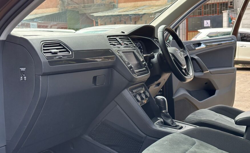 2017 Volkswagen Tiguan Highline 1.4T