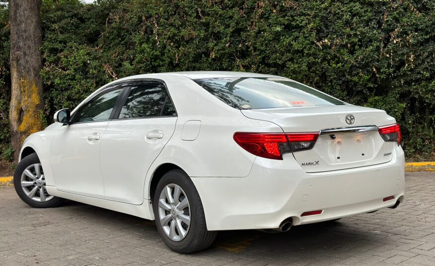 2014 Toyota Mark X 250G