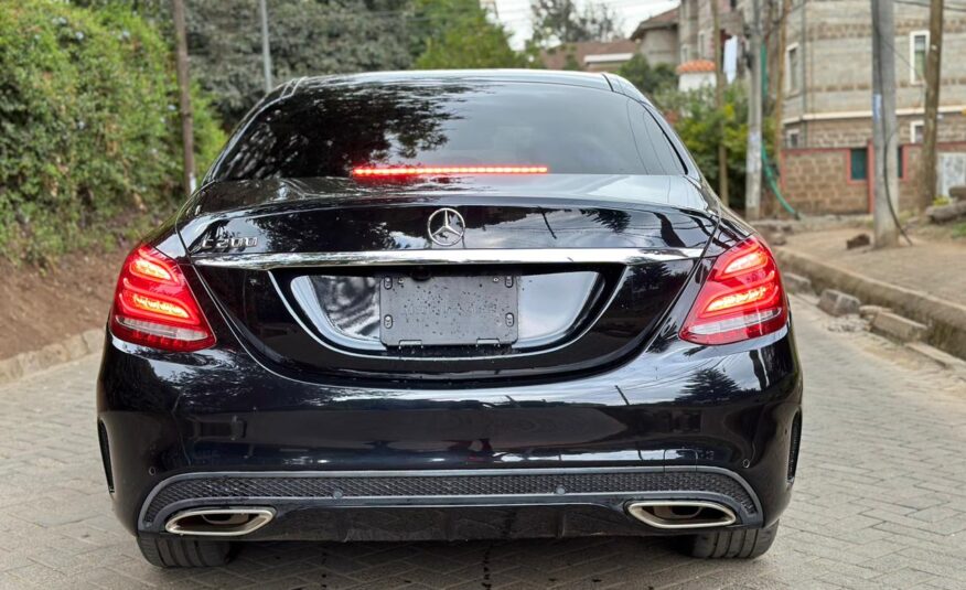 2016 Mercedes-Benz C200