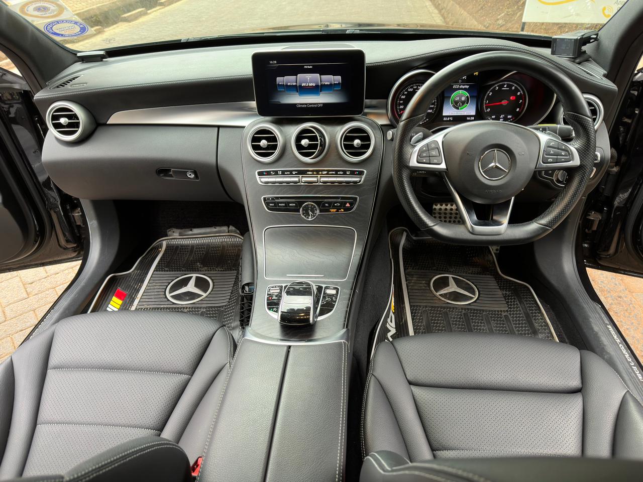 2016 Mercedes-Benz C200