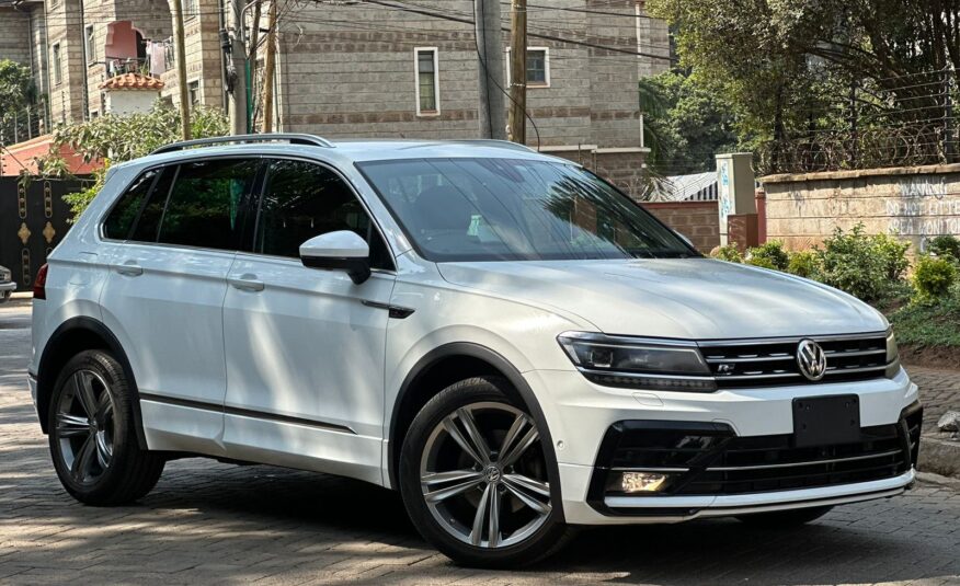 2017 Volkswagen Tiguan R-LINE 1.4T