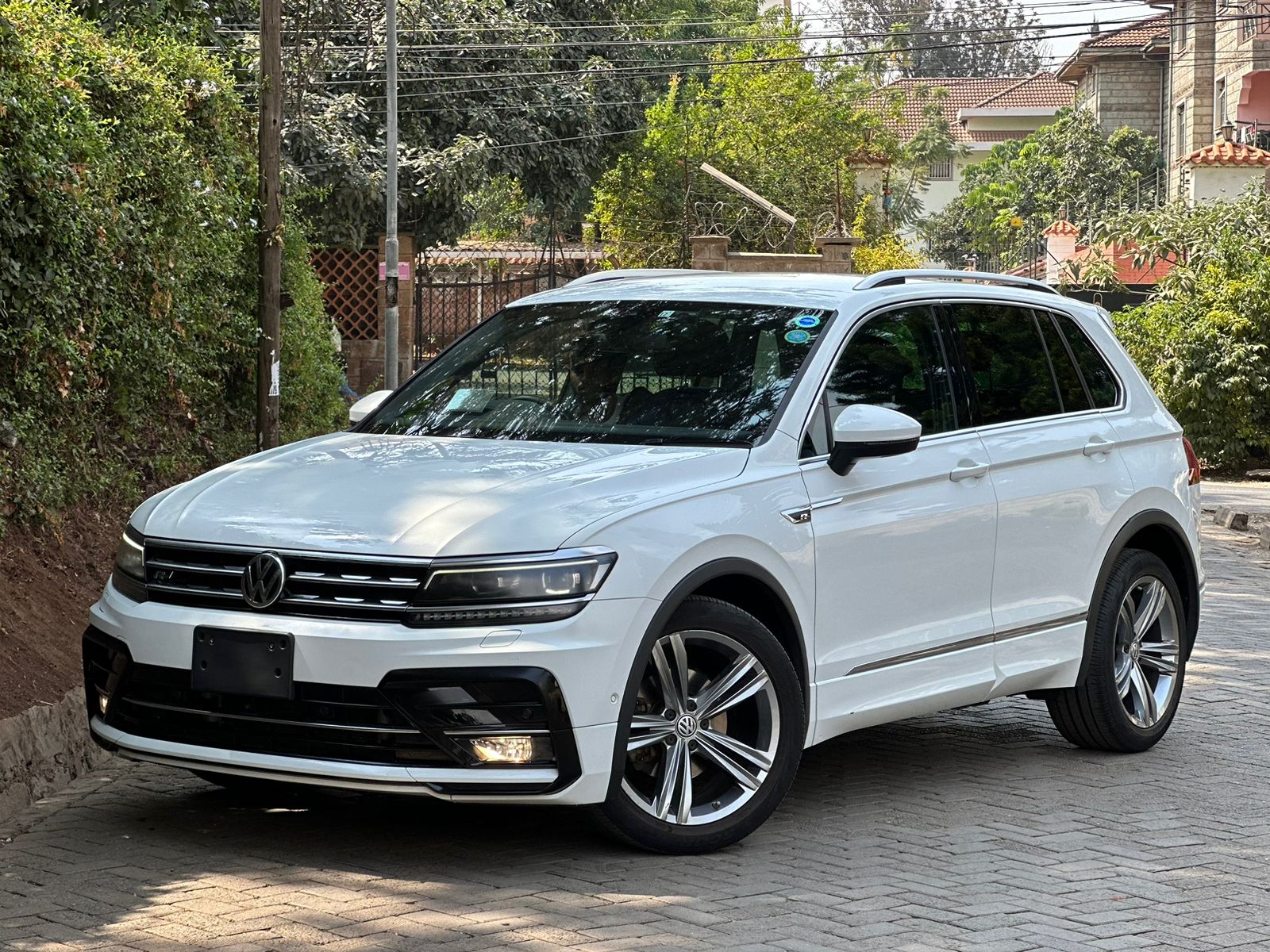 2017 Volkswagen Tiguan R-LINE 1.4T