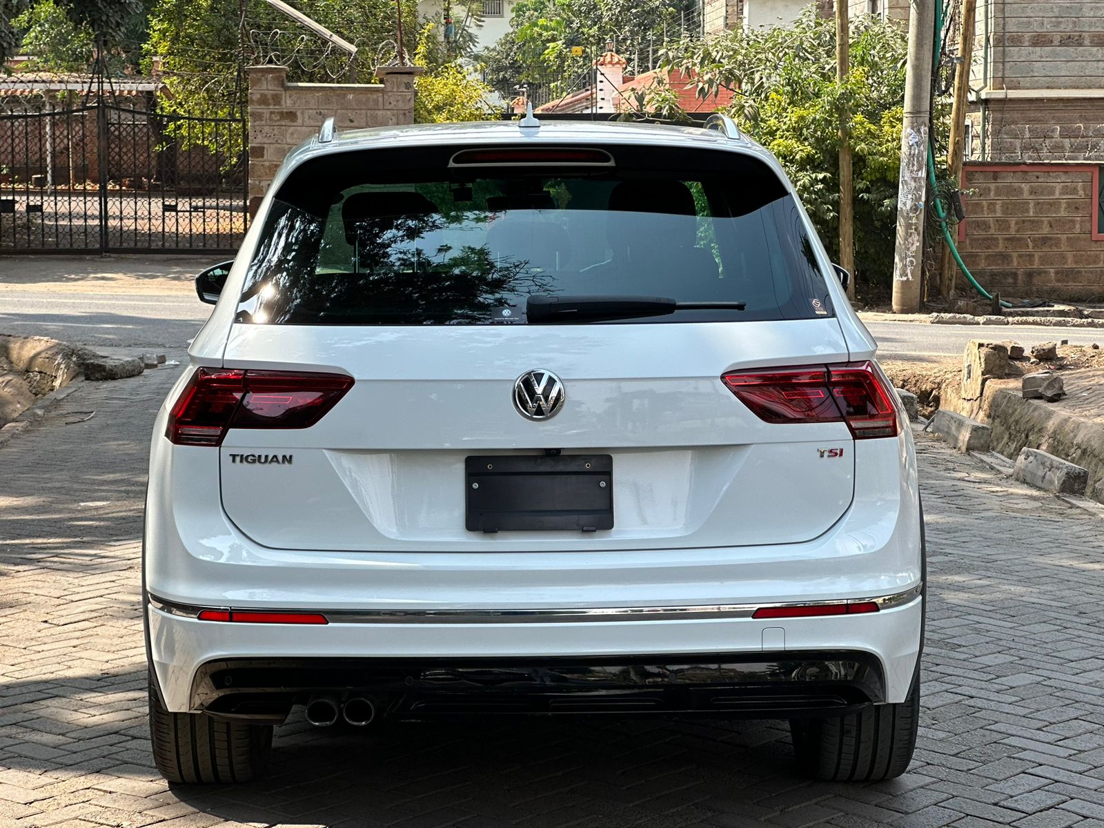 2017 Volkswagen Tiguan R-LINE 1.4T