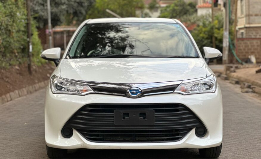 2016 Toyota Fielder Hybrid