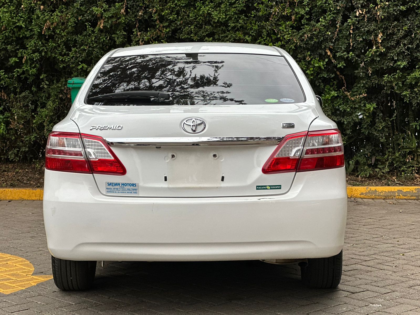 2014 Toyota Premio