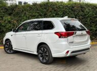 2016 Mitsubishi Outlander PHEV