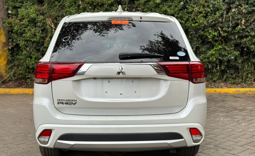 2016 Mitsubishi Outlander PHEV