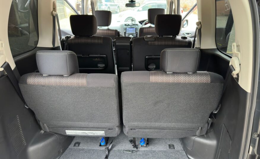 2016 Nissan Serena Highway Star