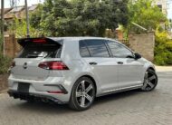 2019 Volkswagen Golf-R