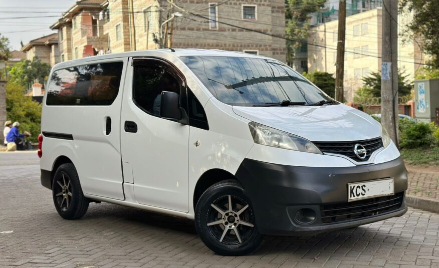 2011 Nissan NV200