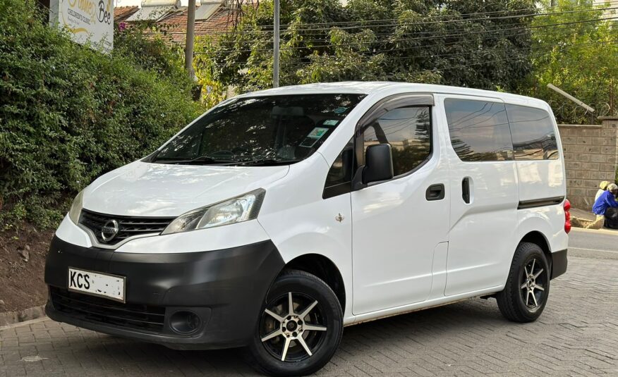 2011 Nissan NV200