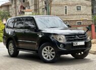 2014 Mitsubishi Pajero Exceed